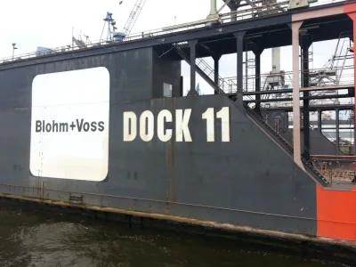 133301_Hamburger_Hafen_Dock11