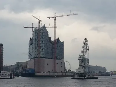 133806_Hamburg_Hafen_Elbphilharmonie