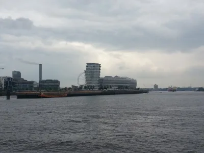 134127_Hamburg_Hafen_Cruise_Center
