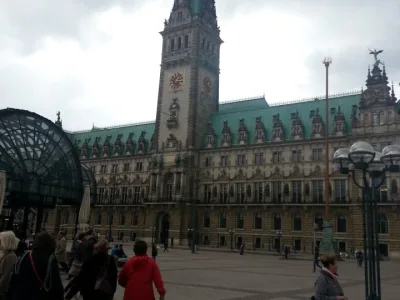 13Rathaus1