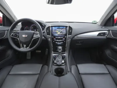 13_Cadillac_ATS_Coupe_2015_Dashboard