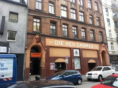 142025_Reeperbahn_Heisarmee