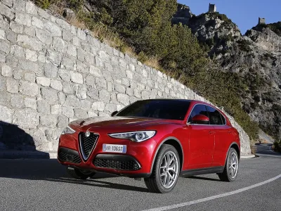170222_Alfa-Romeo_Stelvio_35
