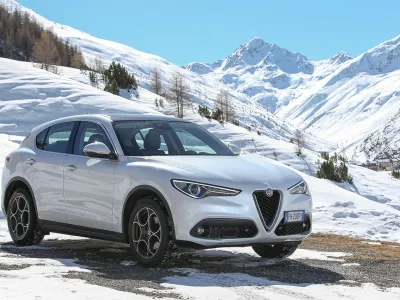 170227_Alfa-Romeo_Stelvio_03