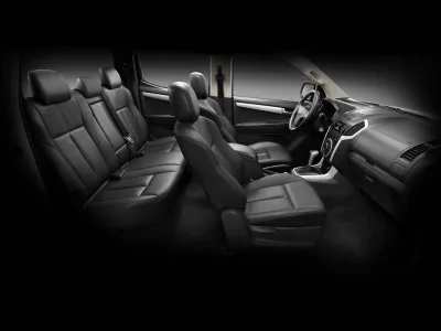 2013_isuzu_ledersitze