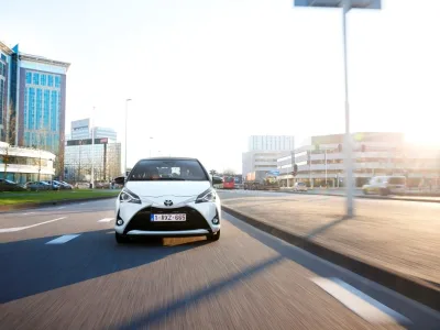 2017_Toyota_Yaris_Dynamic_33