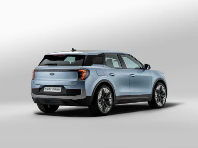 2023_FORD_TheNewAll-ElectricFordExplorer_Studio_4-LOW