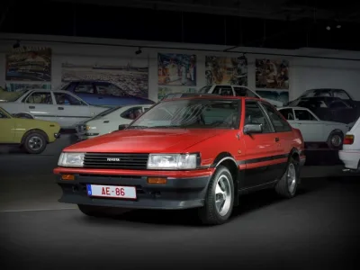 54572-toyota-heritage-corolla-01