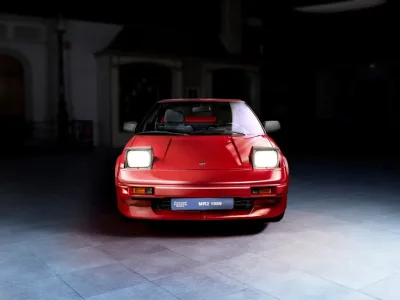 54593-toyota-heritage-mr2-02