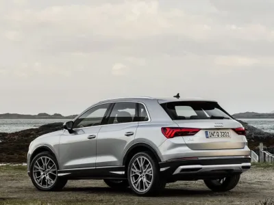Audi_Q3_21