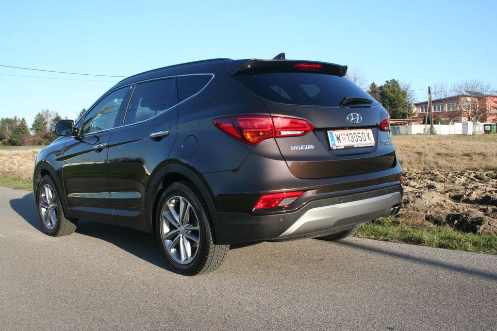 Grand Hyundai Santa Fe