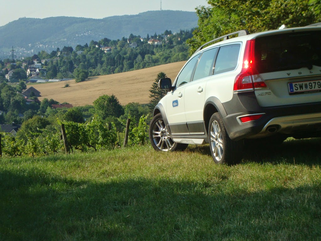 Volvo XC70 ext 02