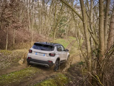 Avenger-OffRoad_CA_0874