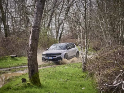 Avenger-OffRoad_CA_0930