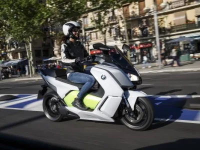 BMW_C_evo_02