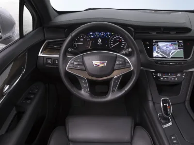 Cadillac_XT5_047