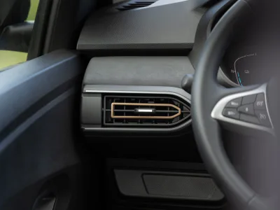 Dacia-Jogger-011