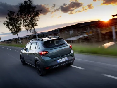 Dacia-Sandero-006