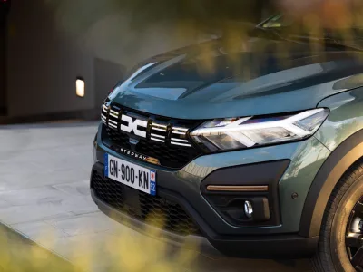 Dacia-Sandero-013