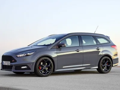 FordFocusST_03