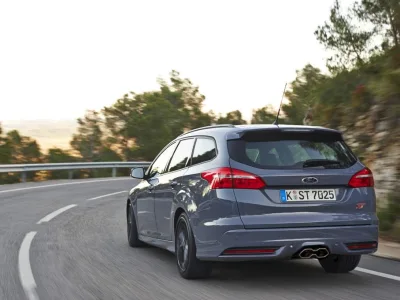 FordFocusST_22