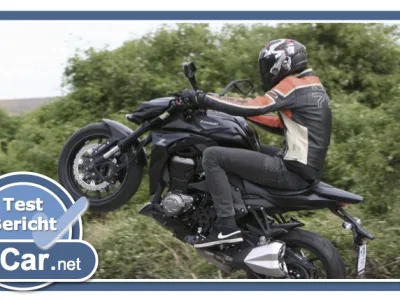 Kawasaki_Z1000_zfb