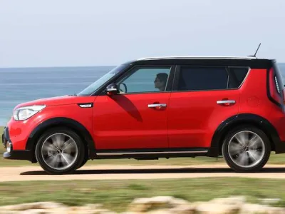 Kia_Soul_2014_02