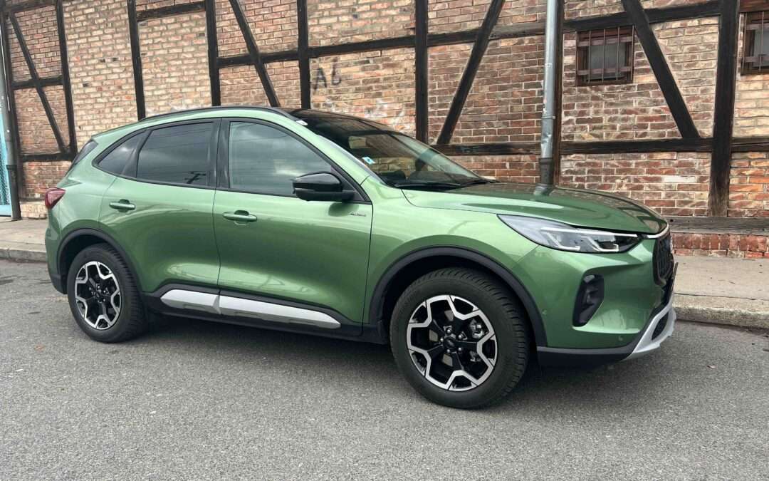 Ford Kuga Active FHEV 4WD- Ruhiger Begleiter auf allen Wegen