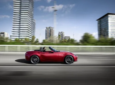 MX-5_2015_Action_09