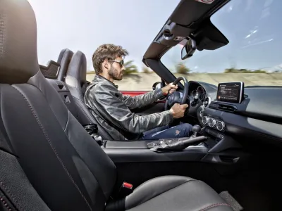 MX-5_2015_Interior_01