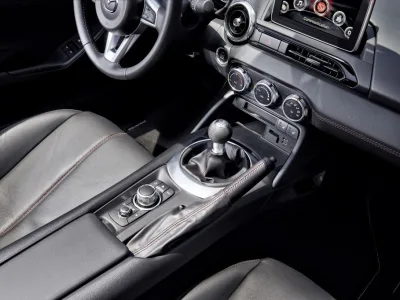 MX-5_2015_Interior_04