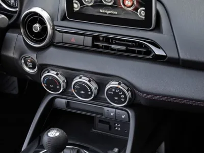 MX-5_2015_Interior_06