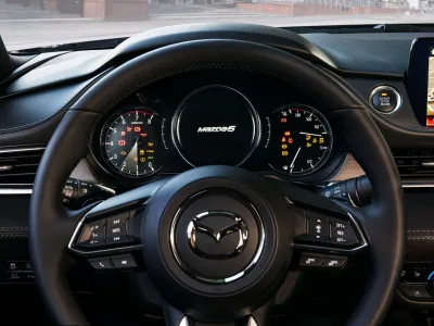 Mazda6_Interior_TFT-Farbdisplay