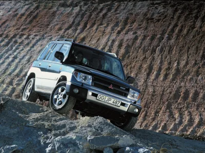 Mitsubishi_Pajero Pinin (19)