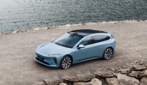 NIO ET5 Touring Front Exterior