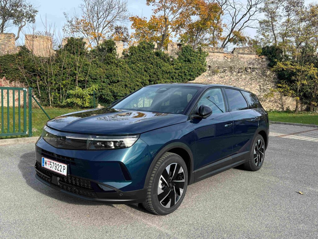 Opel Grandland Hybrid-Neues im Zeichen des Blitzes 6 O 1