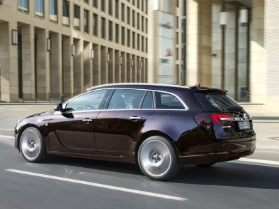 Opel-Insignia-Sports-Tourer-287730