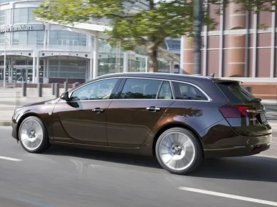 Opel-Insignia-Sports-Tourer-287732
