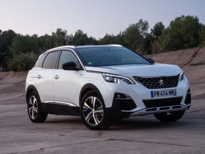 PEUGEOT_3008HYBRID_TESTDRIVE_0120TC_260