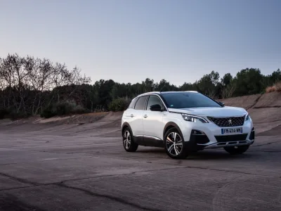 PEUGEOT_3008HYBRID_TESTDRIVE_0120TC_261
