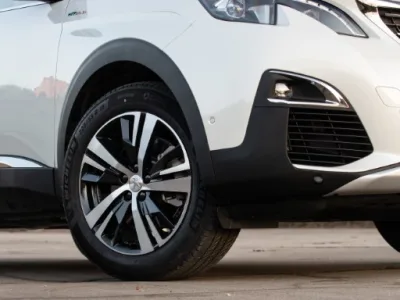 PEUGEOT_3008HYBRID_TESTDRIVE_0120TC_266