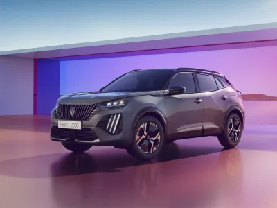 PEUGEOT_E-2008_2305STYP_020
