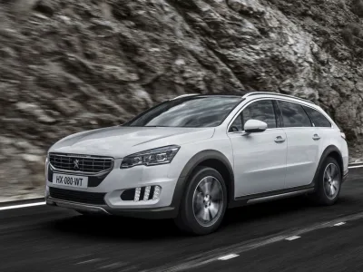 Peugeot_508_RXH_1407PC006
