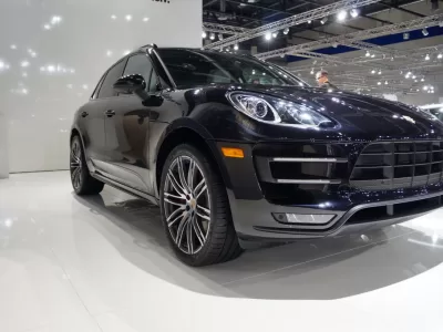 Porsche_Macan_02