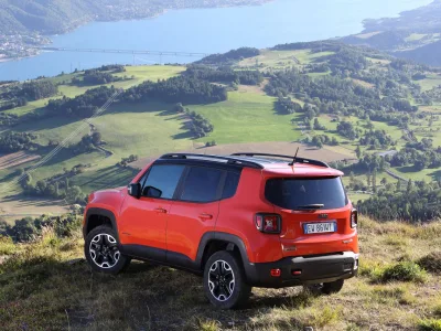 Renegade_Trailhawk_007