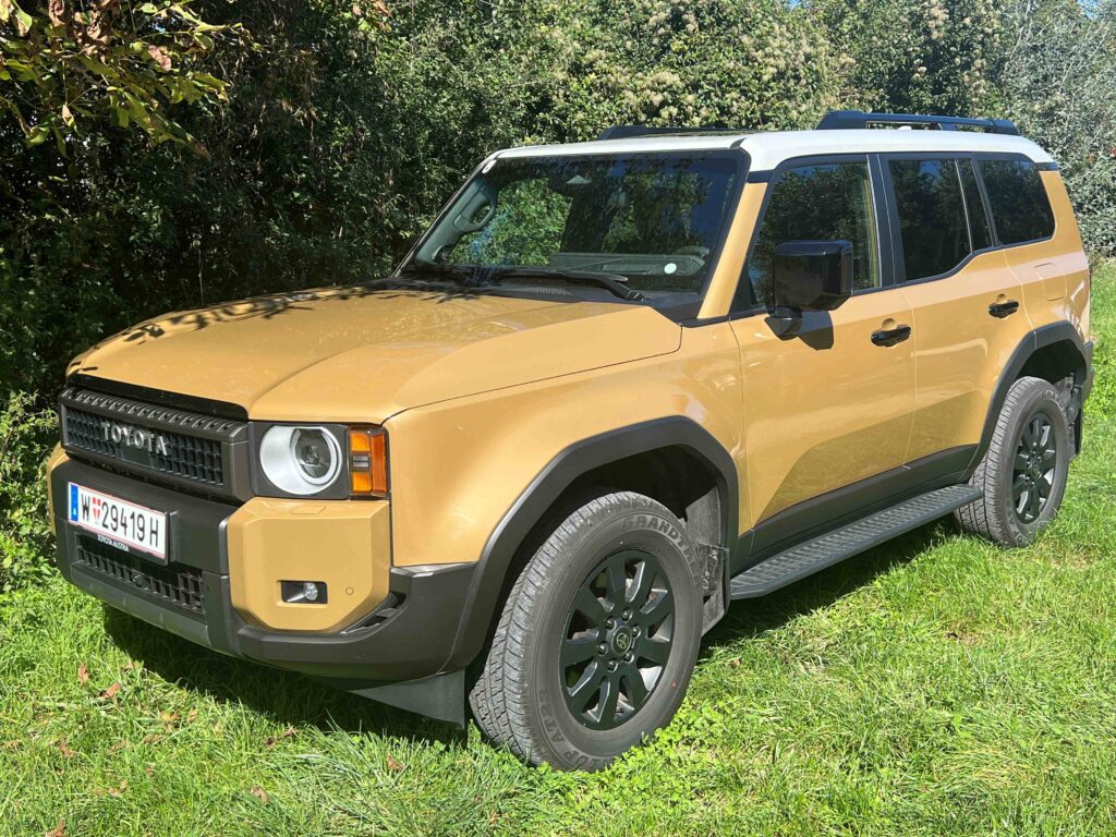 T 1 2