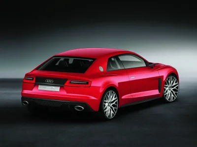 audi_studien__audi_sport_quattro_laserlight_concept_ces_las_vegas_2014_small(1)