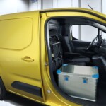 Opel Combo 2024-neuer Kleintransporter mit Blitz 4