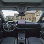 Jeep Avenger eHybrid-Avenger mit „Anschieber“ 17