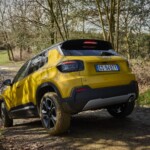 Jeep Avenger eHybrid-Avenger mit „Anschieber“ 10